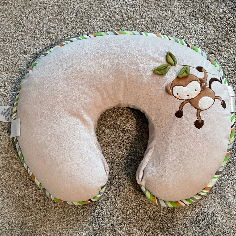 Boppy pillow